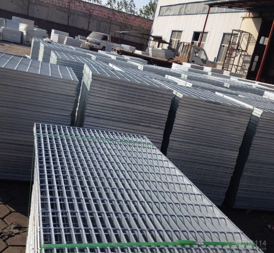 格柵板.jpg 格柵板.jpg