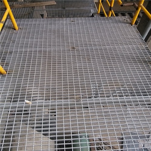 Q235鋼格板平臺(tái)